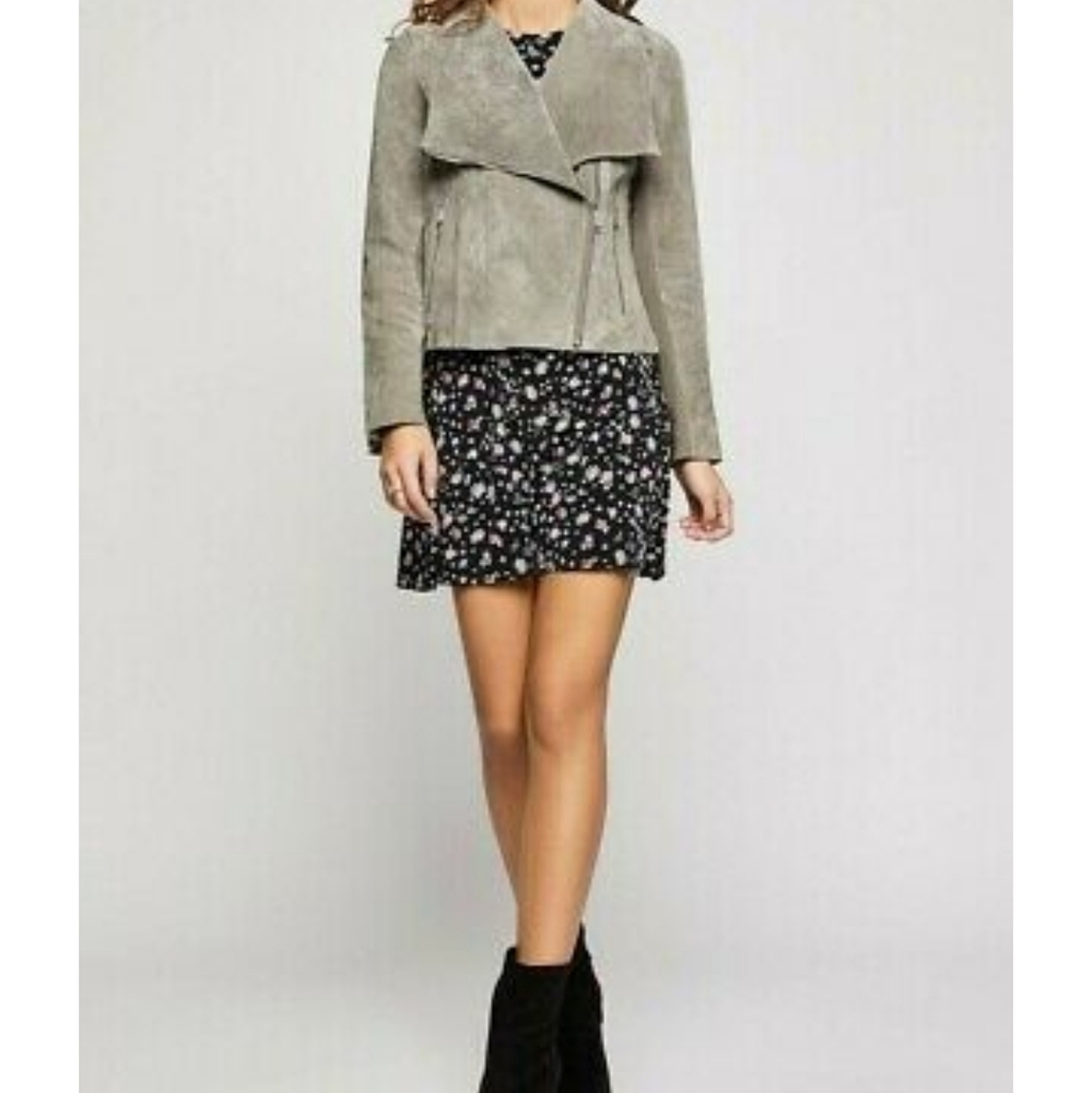 BCBGeneration WIDE LAPEL ZIP CLOSURE SUEDE LEATHER